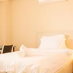 Spacious Perfect Flat With Private Pool