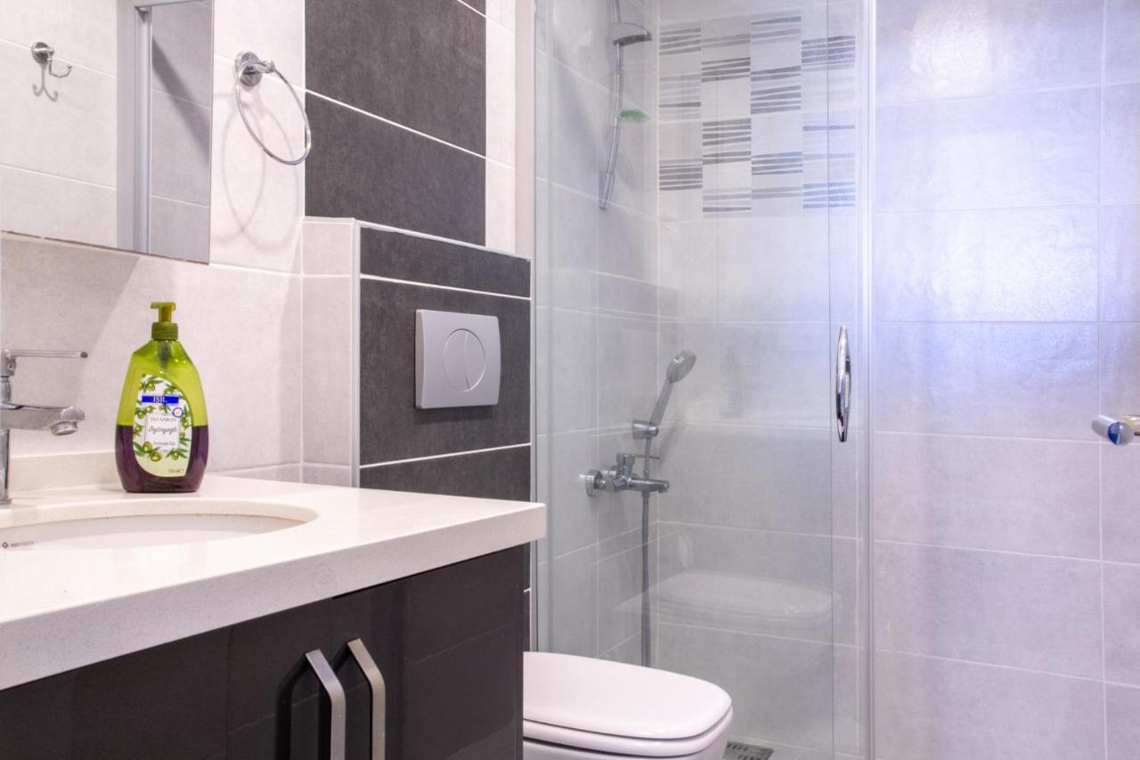 Spacious Perfect Flat With Private Pool Kusadası